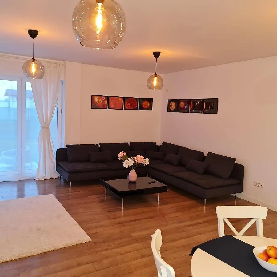 Galaxy Residence Villa Otopeni 0*,