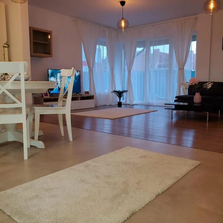 Galaxy Residence Villa Otopeni Ρουμανία