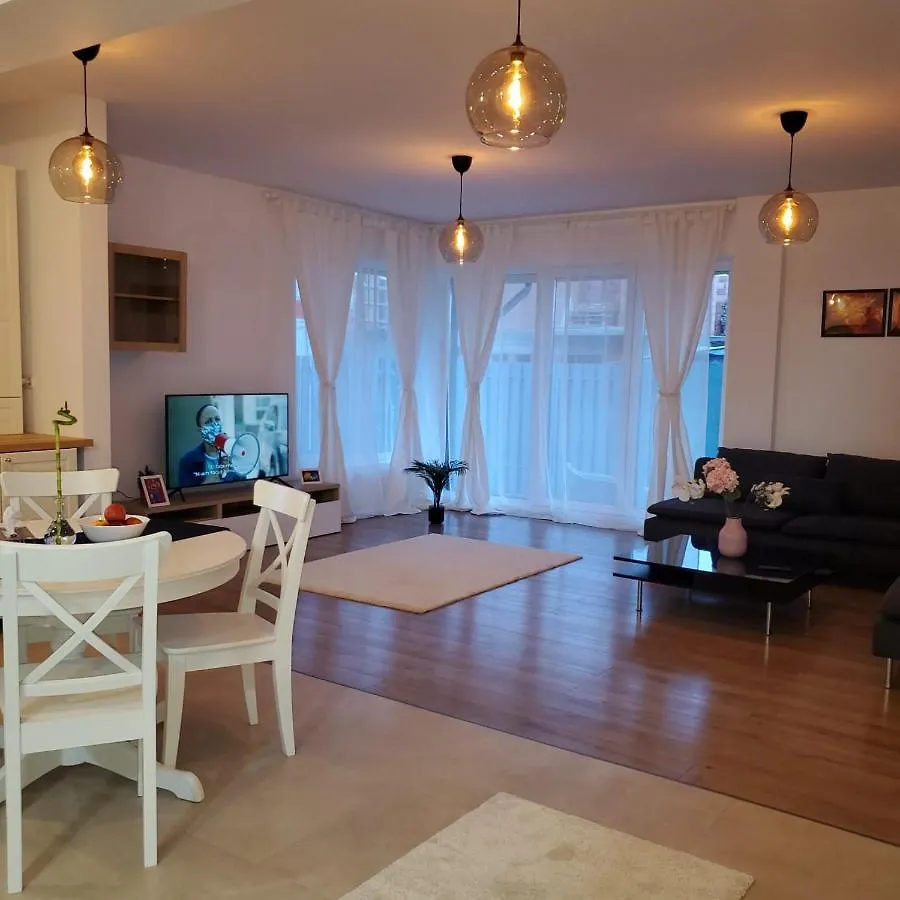 Galaxy Residence Villa Otopeni