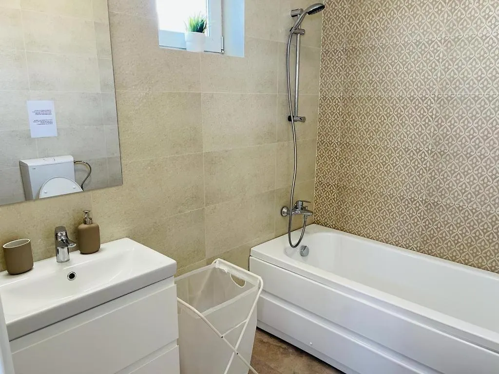Galaxy Residence Villa Otopeni